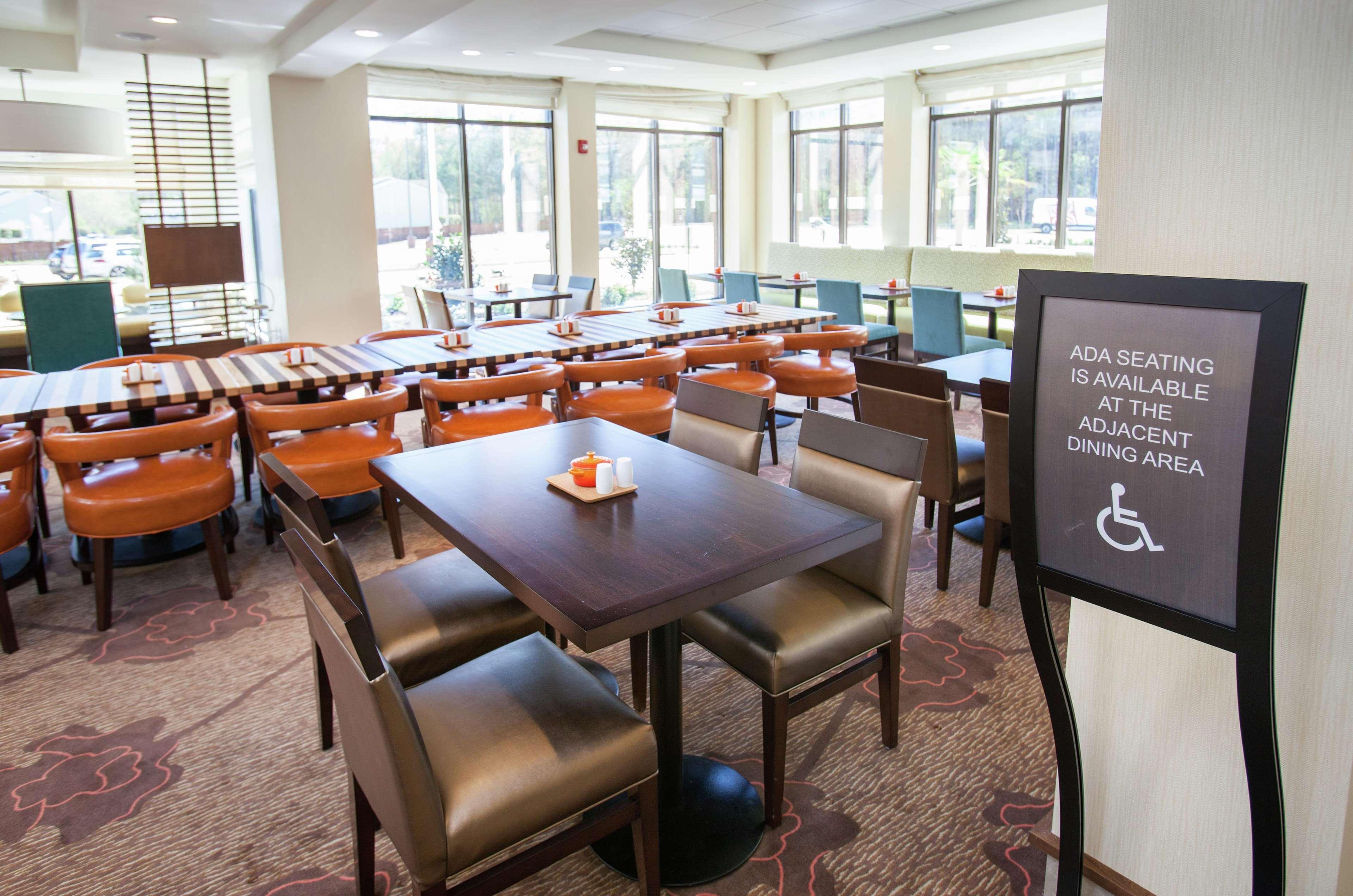 Hilton Garden Inn Jackson/Флоууд Екстериор снимка