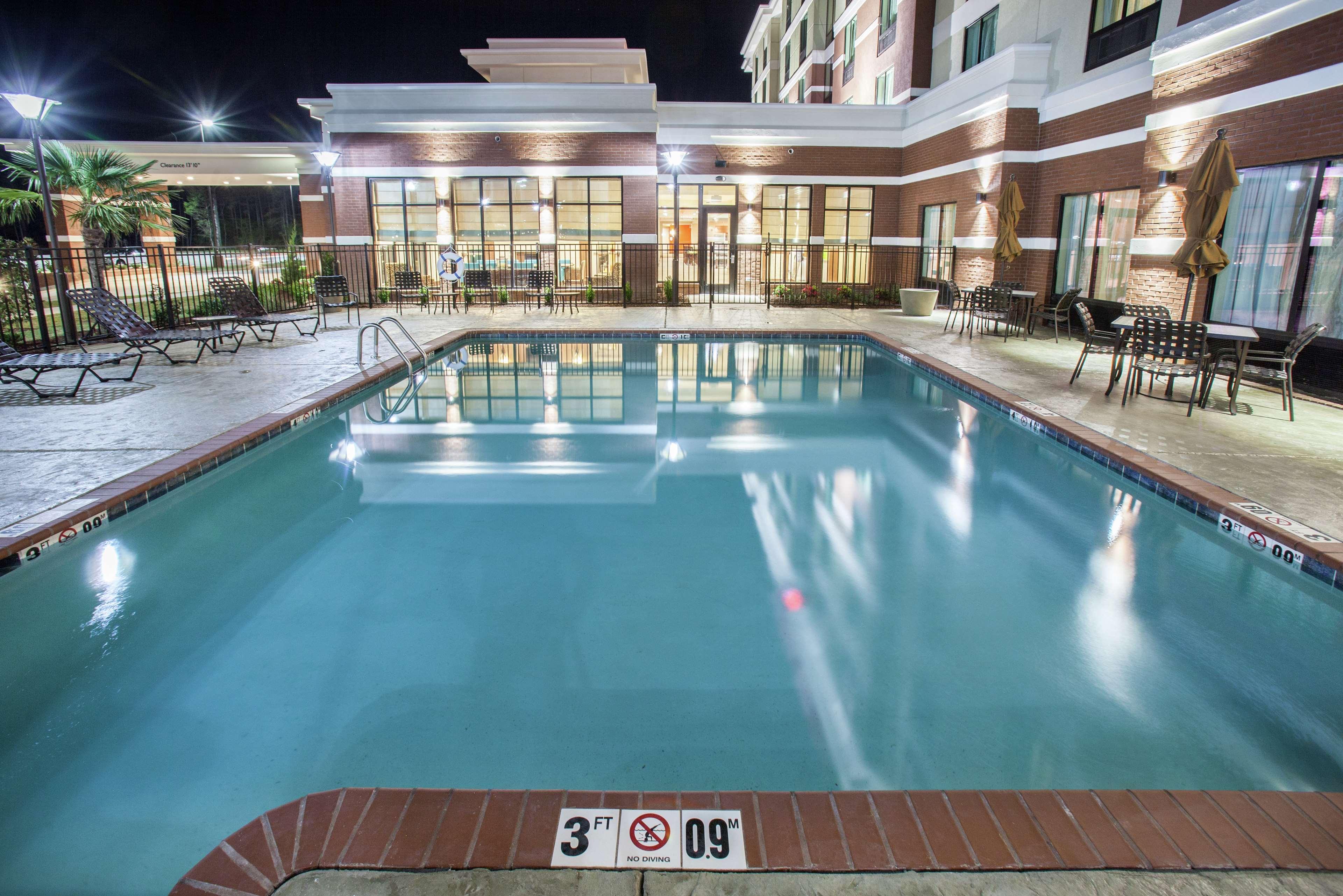 Hilton Garden Inn Jackson/Флоууд Екстериор снимка
