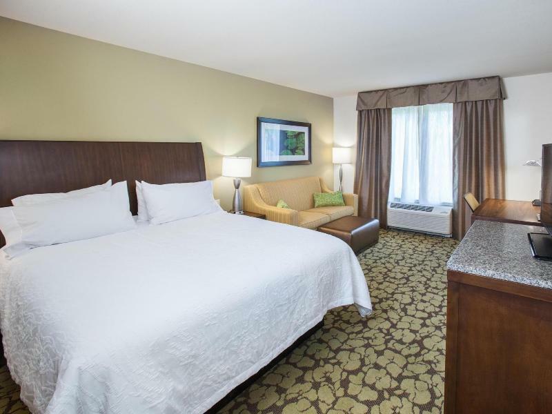 Hilton Garden Inn Jackson/Флоууд Екстериор снимка